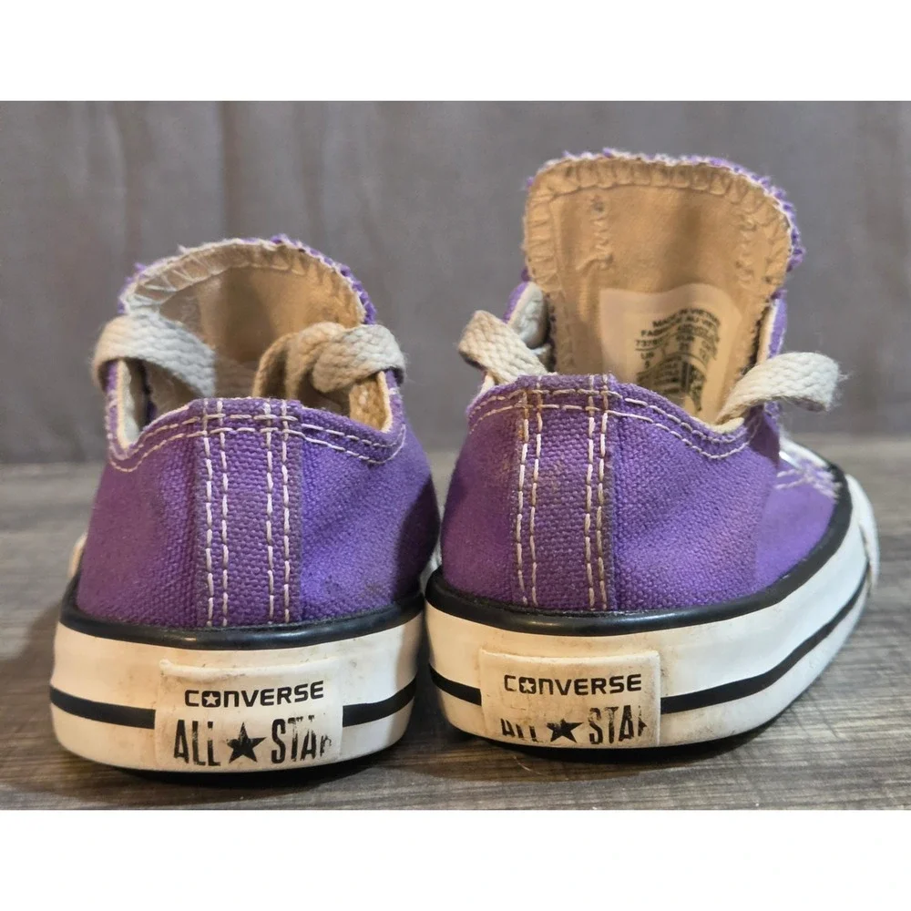 Converse Chuck Taylor All Star Lace Up Sneakers Infant Size 5 Purple